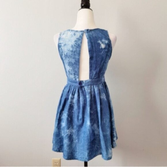Sleeveless denim tie dye mini - Picture 2 of 5